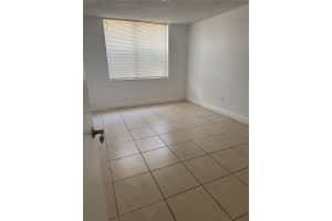 1800 Sans Souci Blvd 112 North Miami, FL 33181 - MLS#A11968548