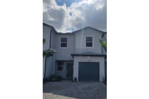 17982 Sw 359th Ter Homestead, FL 33034 - MLS#A11968554