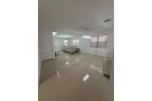 9947 Nw 86th Ter Doral, FL 33178 - MLS#A11968572