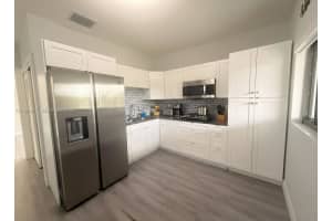 1720 Nw 110th Ter B Miami, FL 33167 - MLS#A11968577