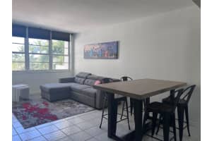 100 Lincoln Rd 415 Miami Beach, FL 33139 - MLS#A11968589