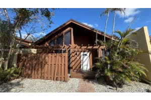 6150 Nw 33rd Way, Fort Lauderdale