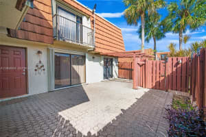 1171 Sw 118th Ter Davie, FL 33325 - MLS#A11968593