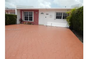 2054 Sw 102nd Ct Miami, FL 33165 - MLS#A11968642