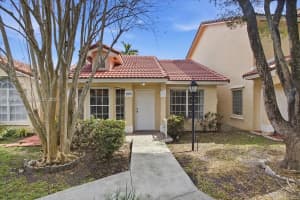 15246 Sw 111th St, Miami