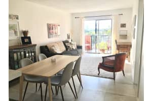 677 SW 9th Ave APT 406, Miami, FL 33130, - MLS#A11968653