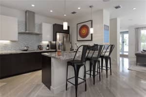 MLS# A11968658, Doral, Florida 33178