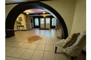 3720 Inverrary Dr 1n Lauderhill, FL 33319 - MLS#A11968674