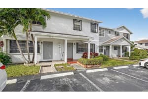 10413 6th St , Pembroke Pines, FL 33026 - MLS#A11968689