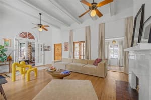 3233 Crystal Ct Miami, FL 33133 - MLS#A11968690