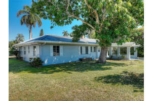 1138 Harbor Drive , Fort Myers, FL 33917 - MLS#A11968756