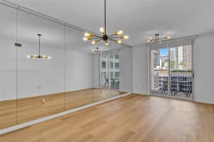 185 Se 14th Ter 1411 Miami, FL 33131 - MLS#A11968794