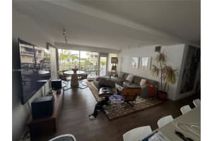 1430 Brickell Bay Dr 205 Miami, FL 33131 - MLS#A11968813