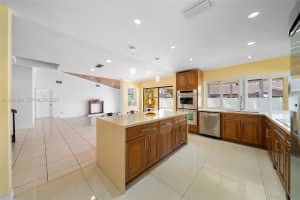 4231 NW 73rd Ave, Lauderhill, FL 33319, - MLS#A11968830