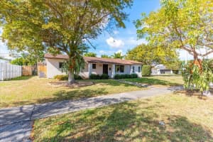 5820 Sw 108th Pl Miami, FL 33173 - MLS#A11968831