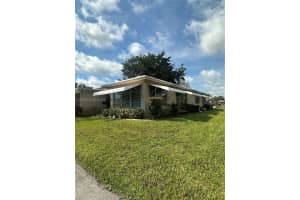 1252 Club Dr W, Delray Beach, FL 33445, - MLS#A11968854