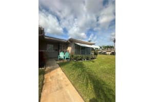 1252 Club Dr W, Delray Beach, FL 33445, - MLS#A11968854