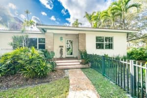 9118 Ne 5th Ave Miami Shores, FL 33138 - MLS#A11968869
