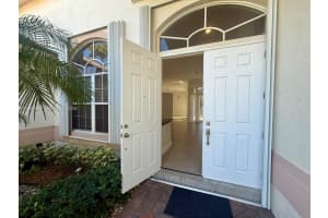 2644 Miller Ct Weston, FL 33332 - MLS#A11968924