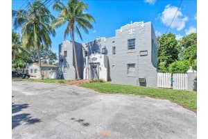 11402 8th Court, Biscayne Park, FL 33161 - MLS#A11968941