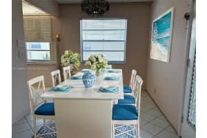 235 E Burgundy E 235 Delray Beach, FL 33484 - MLS#A11968944