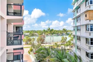 5225 Collins Ave 714 Miami Beach, FL 33140 - MLS#A11968946