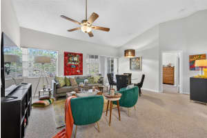 2890 N Oakland Forest Drive 308, Oakland Park, Fl 33309, Oakland Park