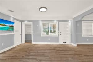 2001 Sw 37th Ave Miami, FL 33145 - MLS#A11968960