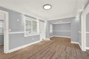 2001 Sw 37th Ave Miami, FL 33145 - MLS#A11968960