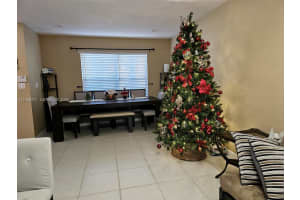 14070 S Forest Oak Cir Davie, FL 33325 - MLS#A11968971