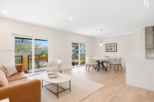 322 Madeira Ave 401 Coral Gables, FL 33134 - MLS#A11968972