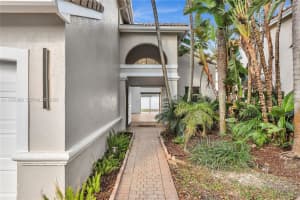 4917 Sw 32nd Way Hollywood, FL 33312 - MLS#A11968989