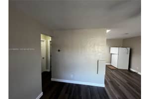 816 Beech Rd West Palm Beach, FL 33409 - MLS#A11968990