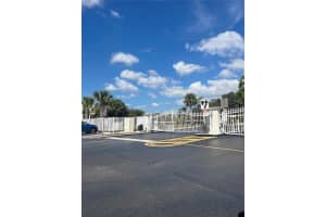 6548 Racquet Club Dr 89 Lauderhill, FL 33319 - MLS#A11968992