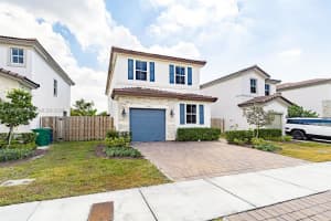 2370 Nw 131st Cir Miami, FL 33167 - MLS#A11968994