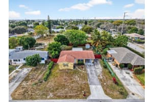 144 Nw 9th Ave, Delray Beach