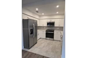 MLS# A11969028, Hollywood, Florida 33021