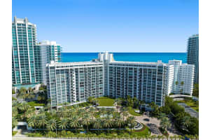 10275 Collins Ave 102, Bal Harbour