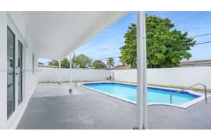 105 Ne 213th St Miami Gardens, FL 33179 - MLS#A11969079