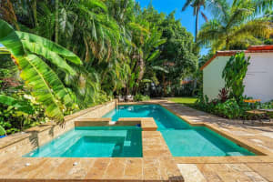 641 Ne 57th St, Miami