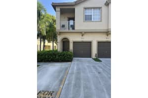 4328 Sw 131st Ln 13202 Miramar, FL 33027 - MLS#A11969093