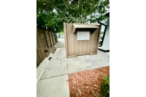 1240 Ne 12th Ave 1 Fort Lauderdale, FL 33304 - MLS#A11969110