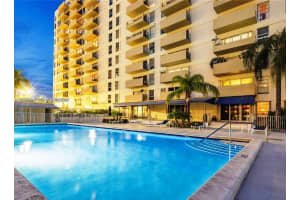 880 Ne 69th St 4l Miami, FL 33138 - MLS#A11969136