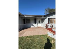 8201 Nw 105th Ave Tamarac, FL 33321 - MLS#A11969185