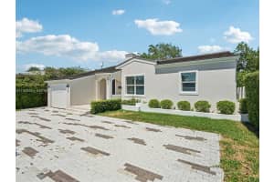 8875 Abbott Avenue Surfside, FL 33154 - MLS#A11969224