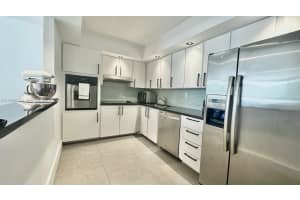 19370 Collins Avenue, Sunny Isles Beach, FL 33160 - MLS#A11969355