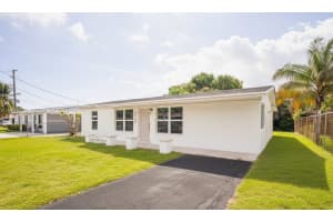 3460 Nw 17th St, Lauderhill