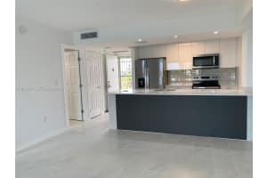 2980 Point East Dr, D-508 Aventura, FL 33160 - MLS#A11969374