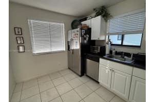 432 Lakeview Dr 201 Weston, FL 33326 - MLS#A11969376