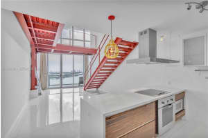 1100 Biscayne Blvd 2706 Miami, FL 33132 - MLS#A11969393